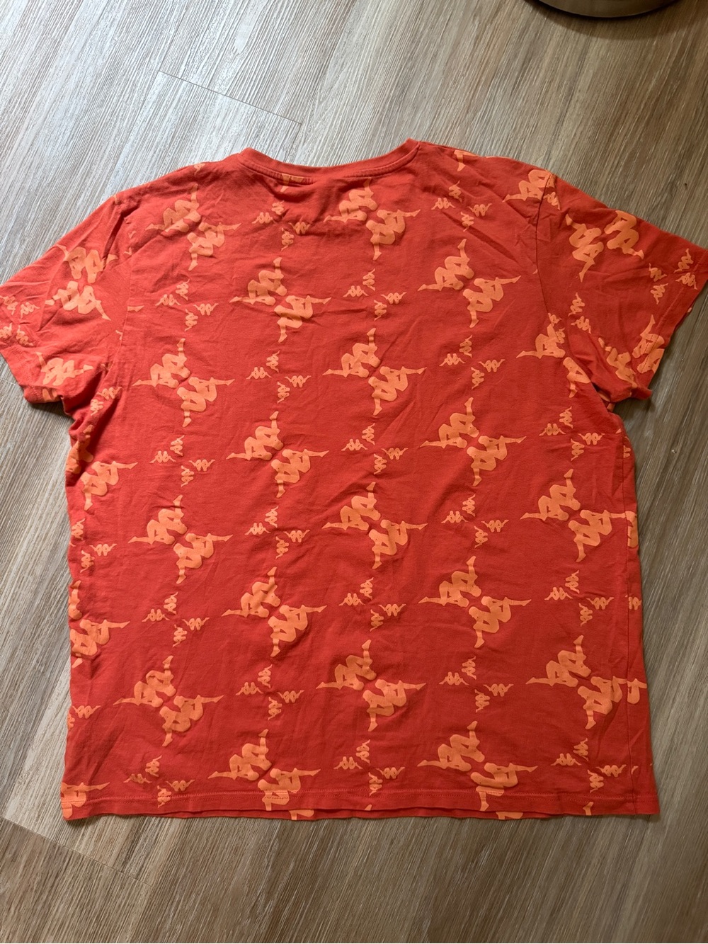 Kappa All Over Logo Print T-Shirt Orange Red Men’s XXL Fits Large Tee - Picture 2 of 6